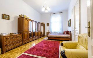 Apartament cu 4 camere zonă ultracentrală - Poză 3