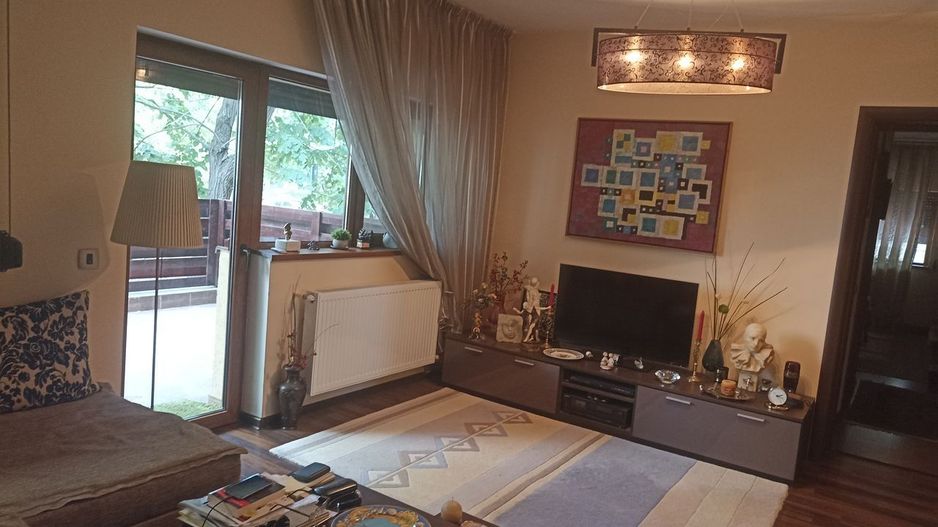 Crangasi, bloc boutique, terasa 50 mp, garaj. - Poză 3