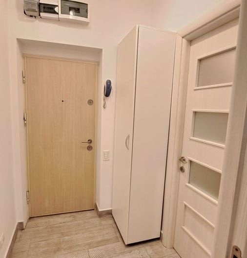 Studio de vanzare - Poză 7