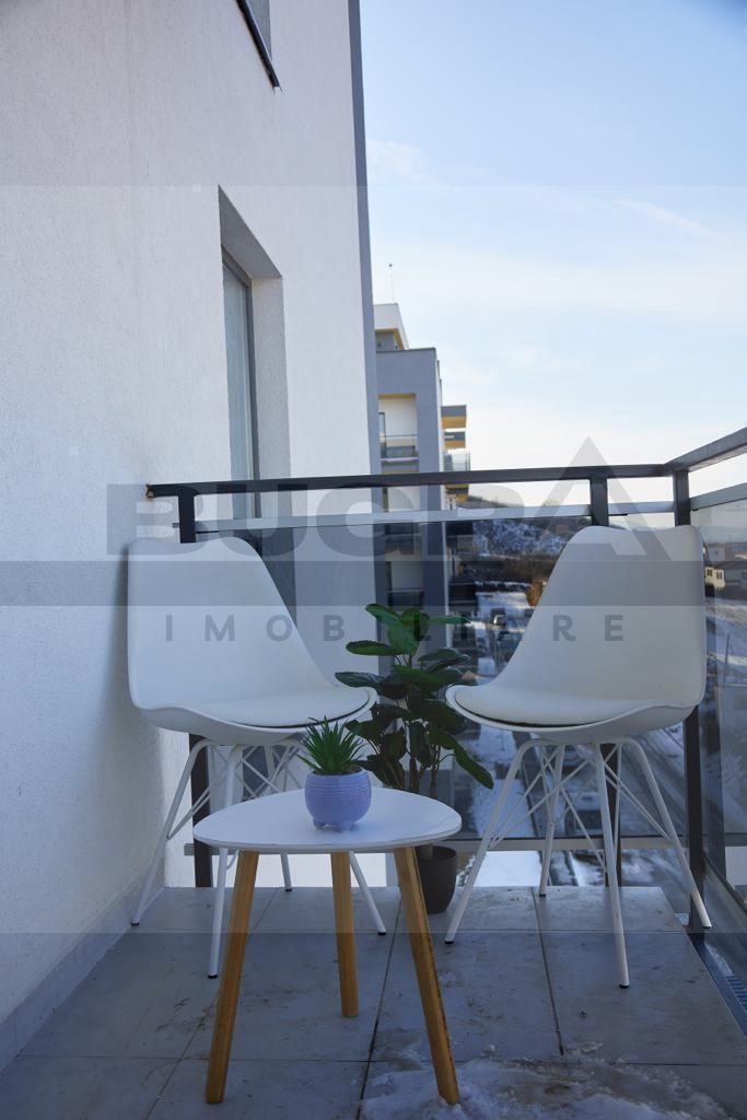 Apartament 2 camere, balcon, parcare, zona Teilor - Poză 10
