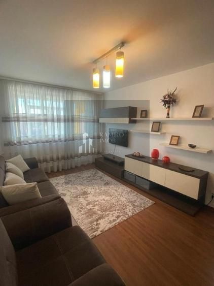 De vanzare 3 camere decomandat Piața Sudului Fantana Florilor - Poză 2