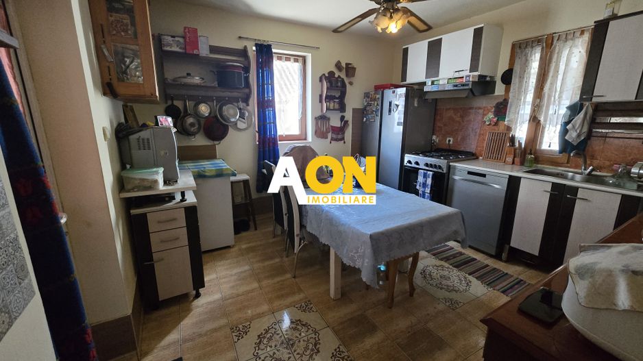 Casa Individuala 3 Camere, 2 bai, 490mp Teren - Poză 7