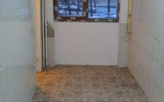 NEGOCIABIL! Apartament Nicolina - Poză 4