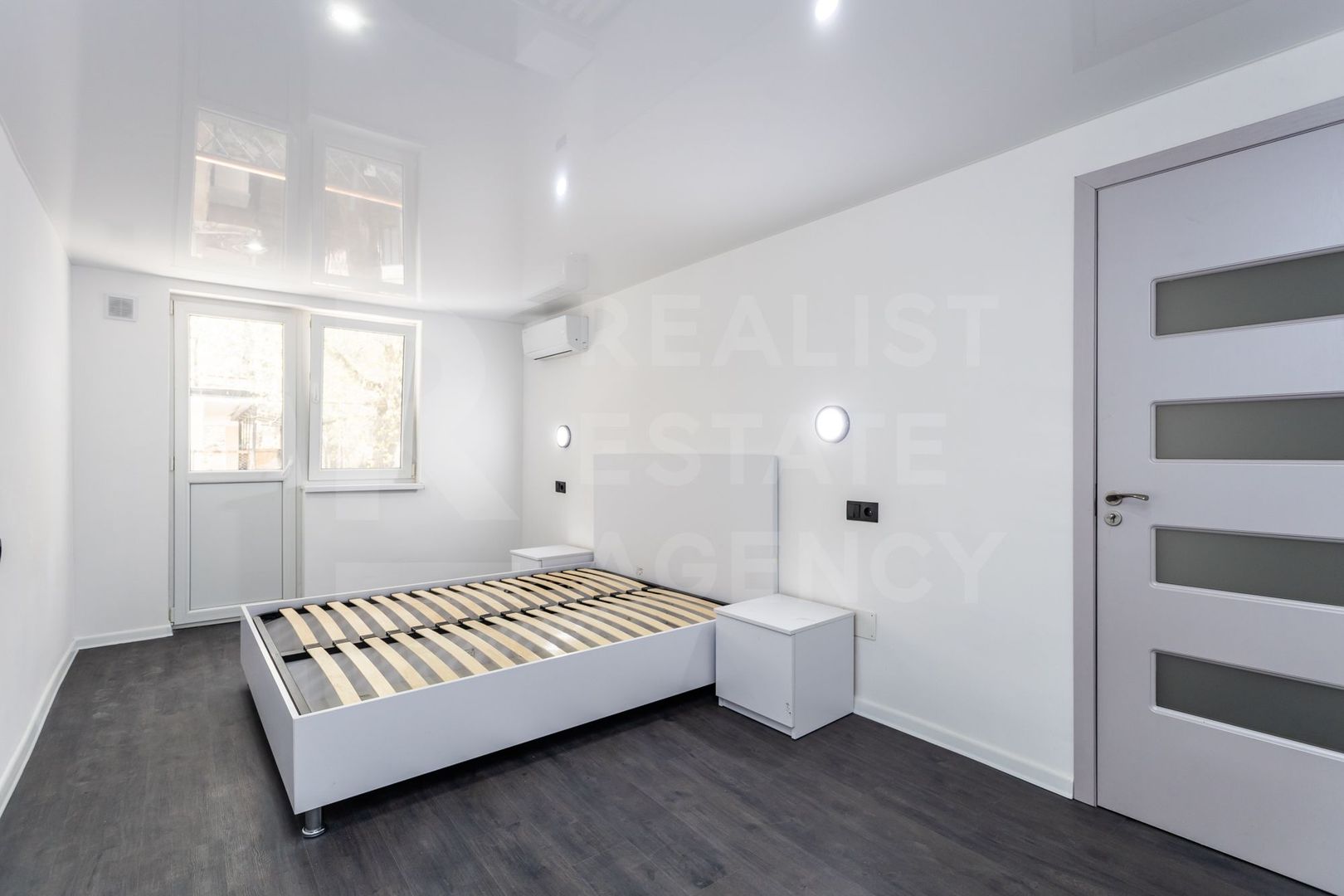 Vânzare, casă, 2 camere, str. Stejarilor, Vadului Vodă - Poză 5