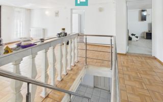 Casă retrasă Pișchia – 4 camere, teren 920 mp - Poză 39