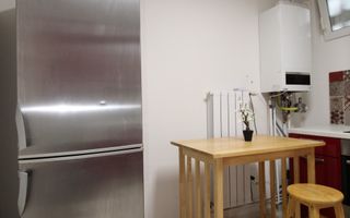 2 camere + centrala proprie, 2 minute de Piata Operei, Centru. Pet-friendly. - Poză 4