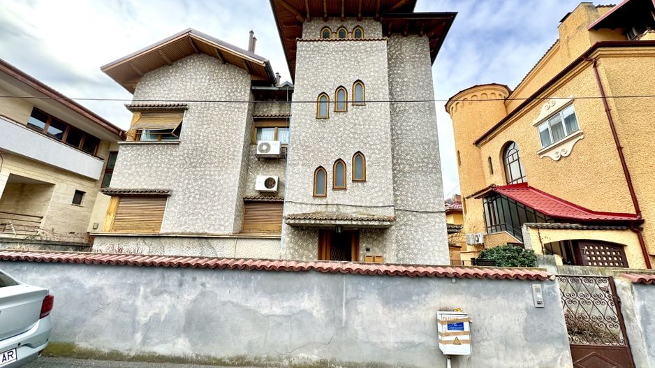 Vila Primaverii 300 mp utili teren 250 mp - Poză 2