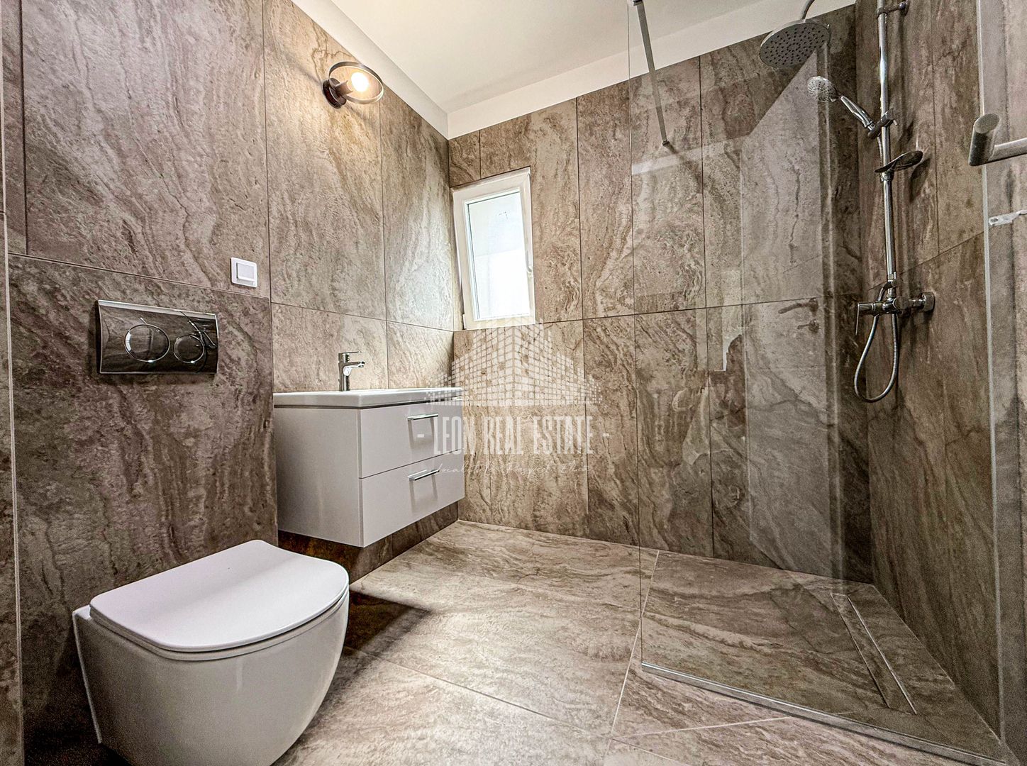 Apartament 3 camere, finisat modern, in Baciu, zona Petrom - Poză 9