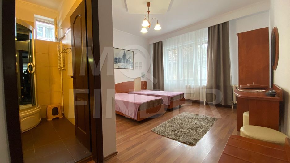Inchiriere casa 4 camere, zona Centru/Andrei Muresanu - Poză 1