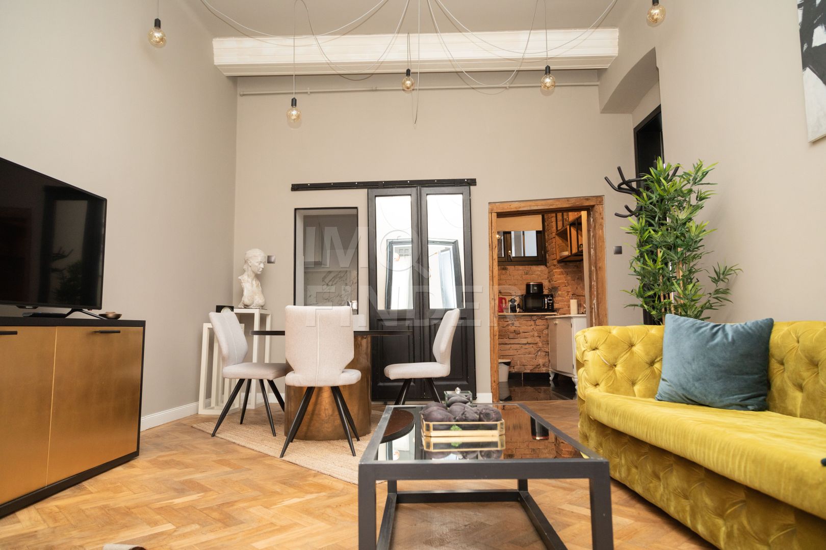 Afacere la cheie, 5 apartamente,  regim hotelier, Piata Unirii - Poză 63