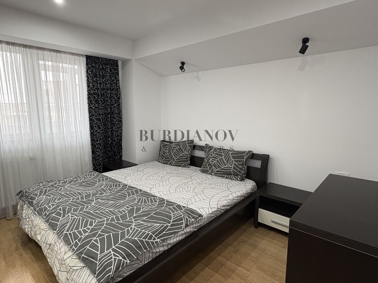 Apartament cu 3 camere Drumul Taberei - Metrou Constantin Brâncuși - Poză 7