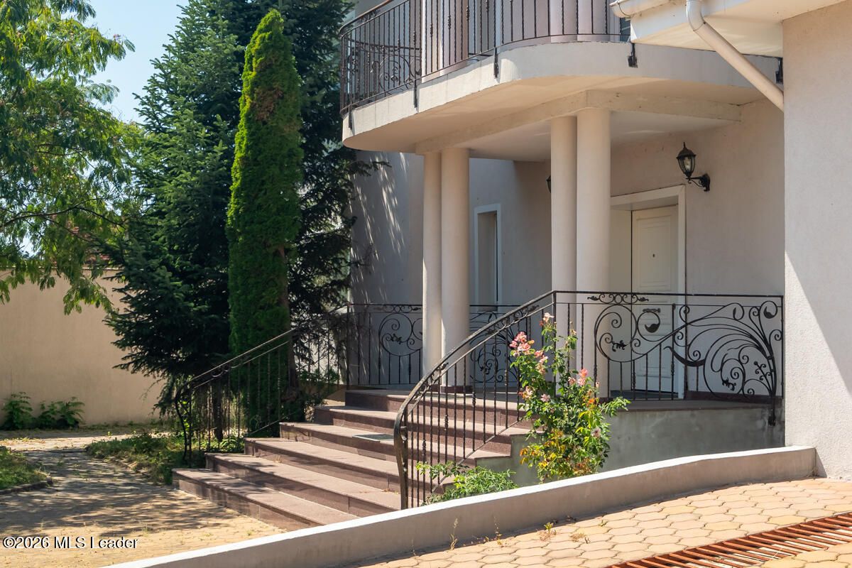 Cernica - Intre Lac si Padure, Vila luxoasa 946 MP, teren 1382 MP - Poză 52