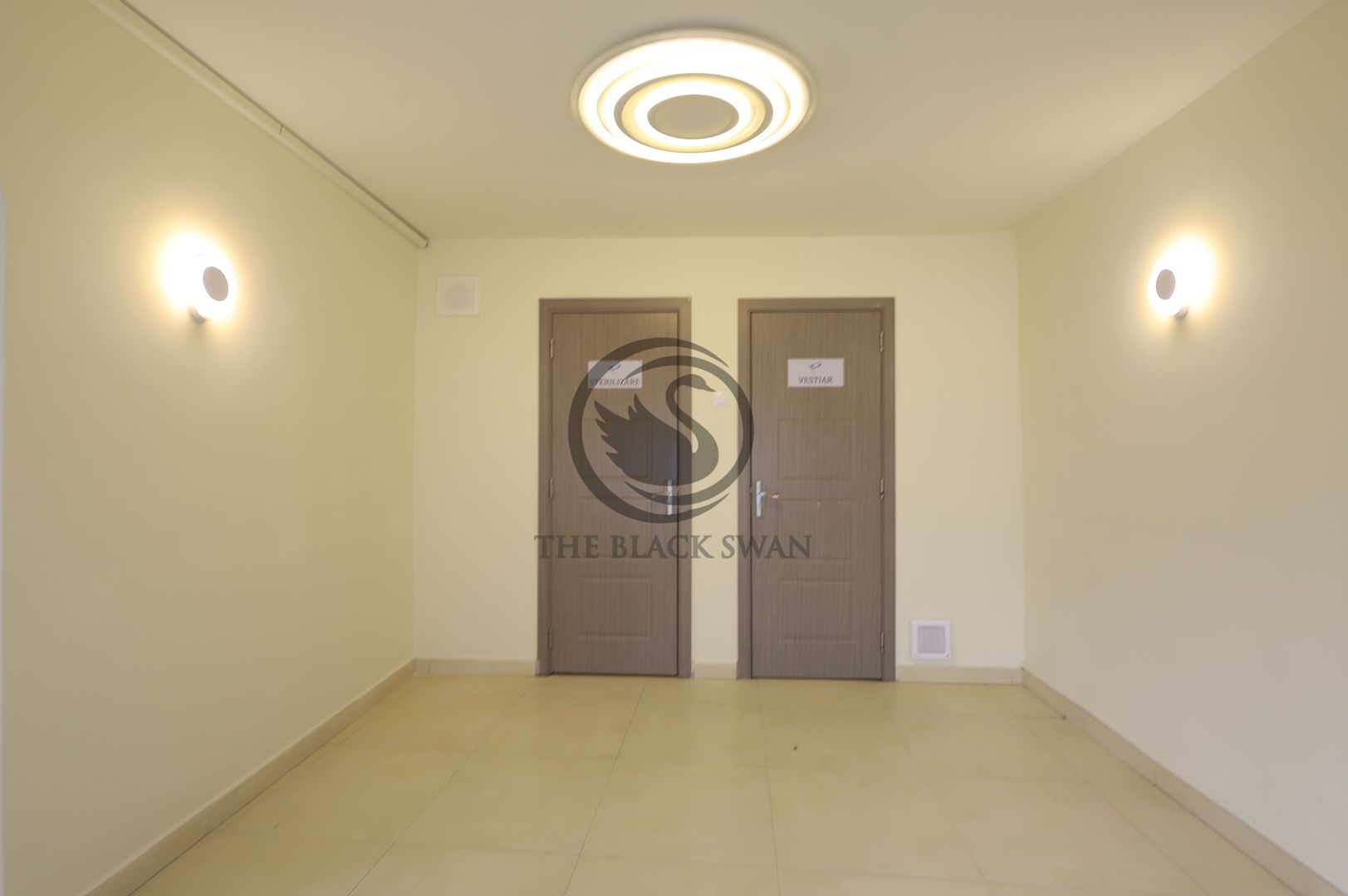 Casa de vanzare 12 camere | 2 constructii - Business, Rezidential | PH - Poză 1
