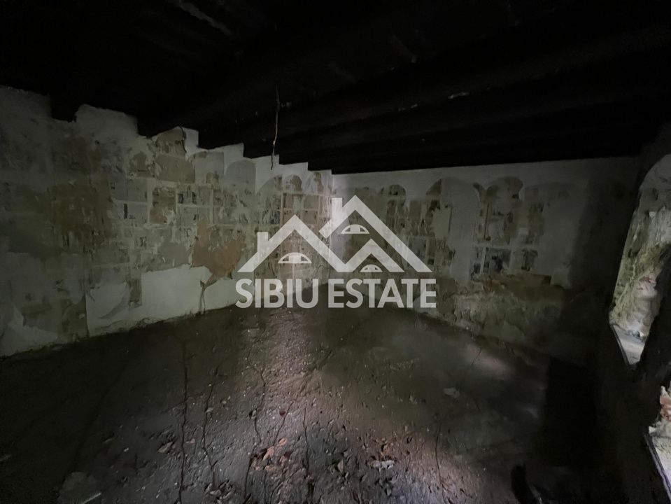 Imobil monument istoric de vânzare ,Strada Târgului, Sibiu - Poză 9