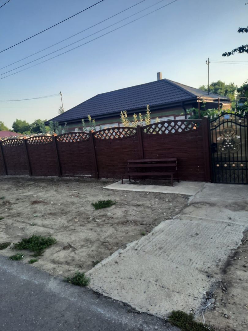 Casa Parter+Pod 90 mp+anexa 60 mp + atelier + teren intravilan 1600 mp - Poză 8