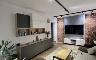 Superb Apartament 4 Camere Gorjului