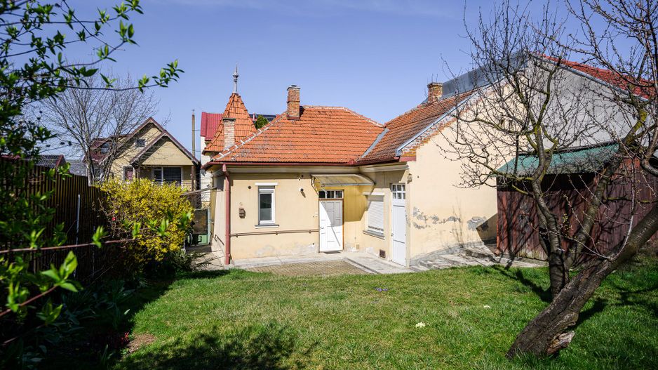 CASA GRUIA Zona BELVEDERE Teren 400MP - Poză 1