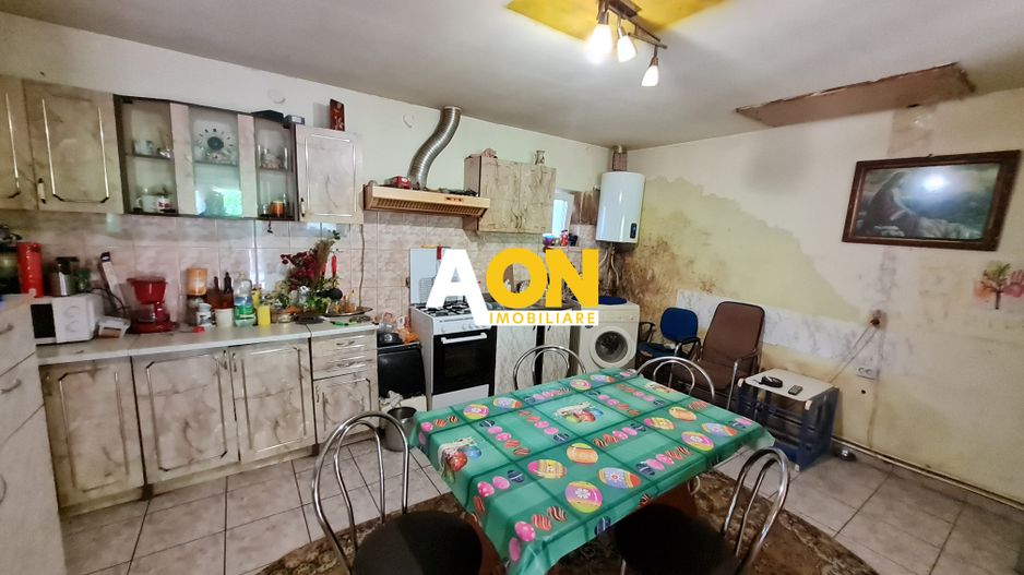 Casa 3 camere, 123mp, Teren 792 mp, Centru - Poză 4