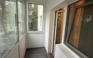 Apartament 3 camere  renovat in zona Lipovei - Poză 25
