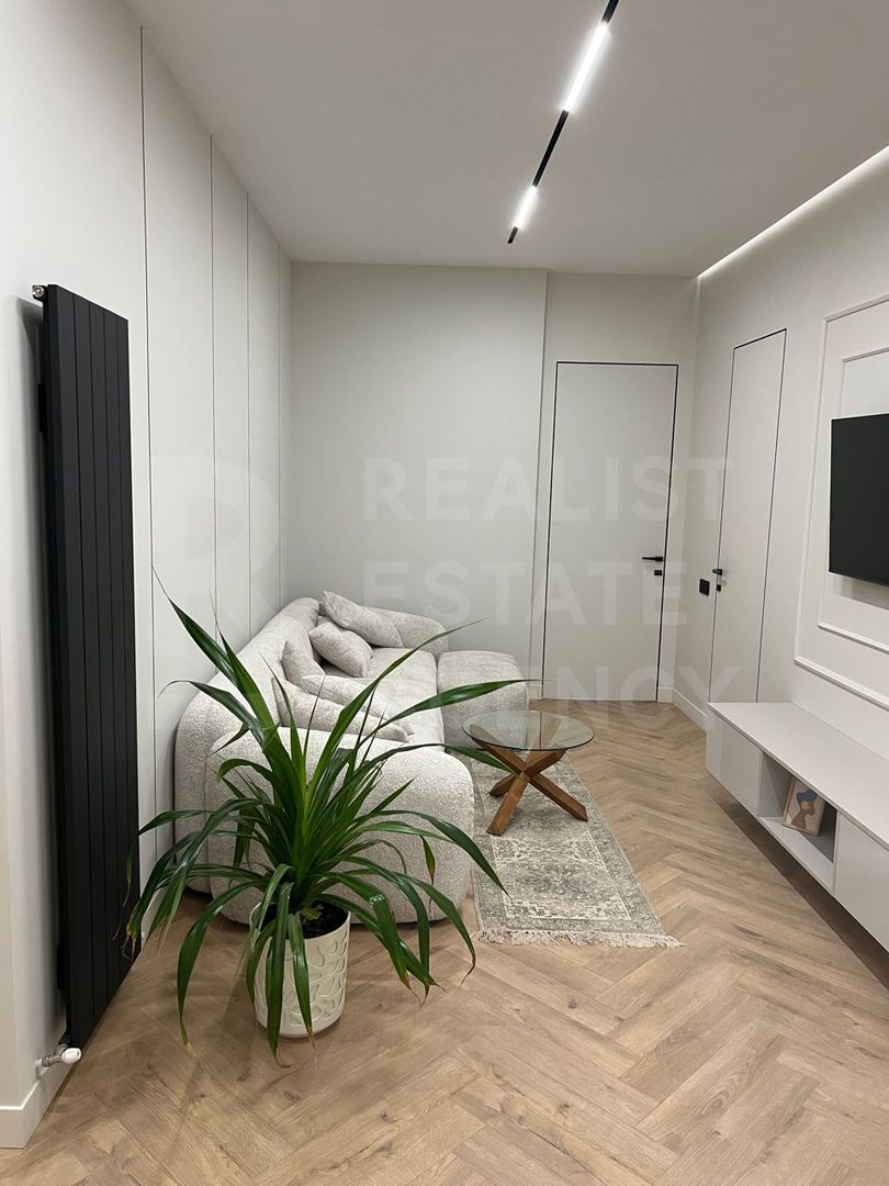 Chirie, apartament, 3 camere, str. Vasile Lupu, sectorul Buiucani - Poză 1