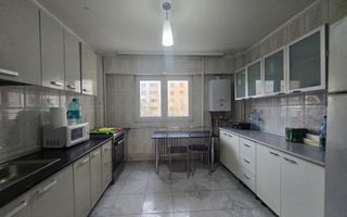 Apartament 4 camere -104mp utili - bloc 1985 - Bd. Chisinau /Mega Mall - Poză 4