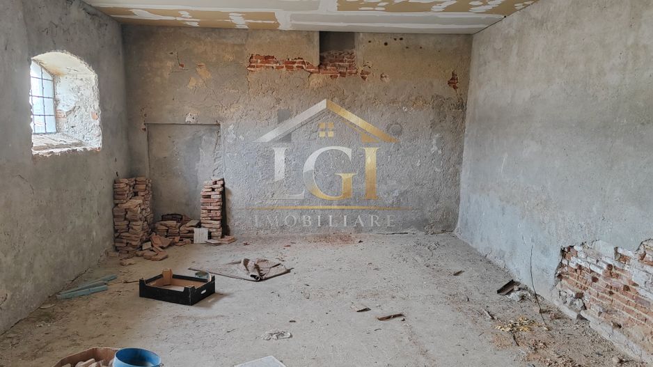 Teren intravilan 672 mp – poziție rară, la poalele Mănăstirii Dealu, - Poză 21