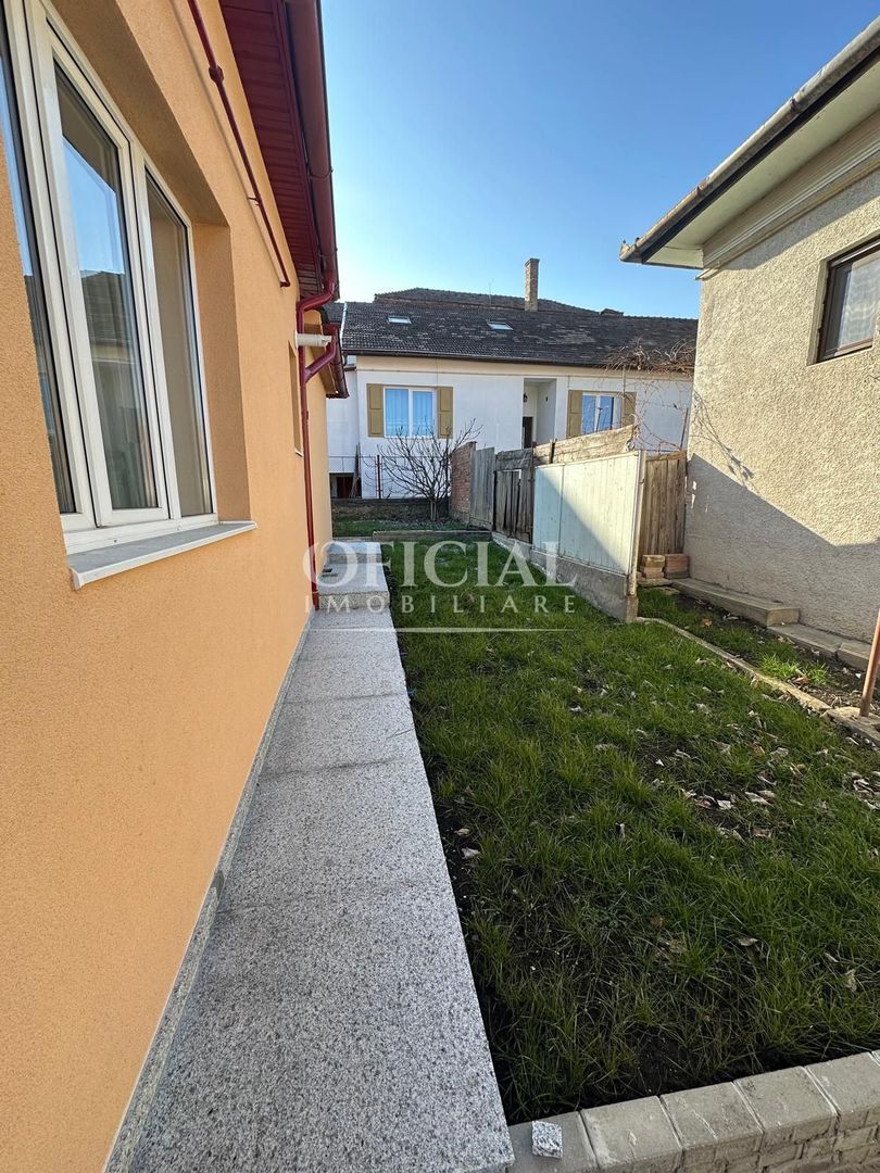 Casa individuala | 2 Parcari | Curte | Zona Andrei Muresanu - Poză 12