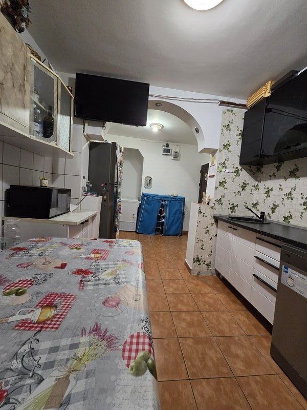 Apartament 3 camere Aparatorii Patriei - Poză 7