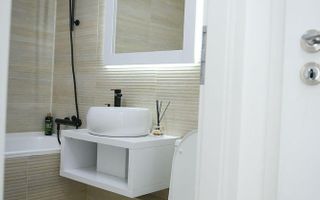 3 camere decomandat, instalatii noi, etaj 2, zona Sebastian - Poză 3