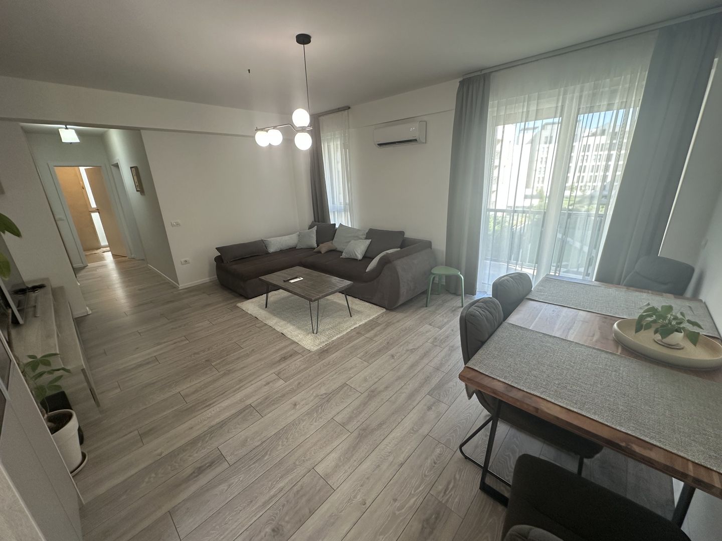 Apart. cu 2 camere, parcare subterana , Aradului - Poză 7