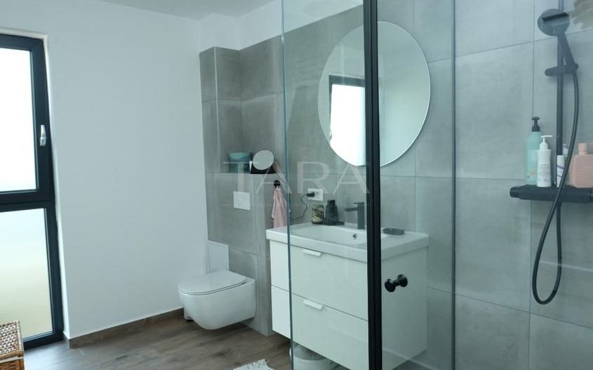 Duplex modern într-o zonă liniștită din Apahida, zonă excelentă. - Poză 9