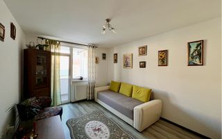 Apartament cu 2 camere decomandate, 2 balcoane, parcare | Str. Cetății - Poză 2