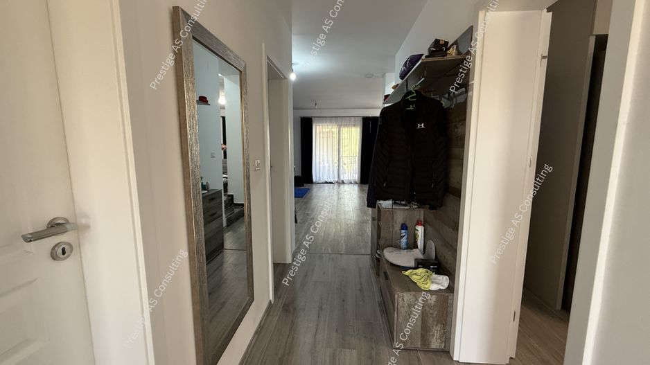 Duplex 6 Camere+ Mansarda 315mp Teren |  Zona Cora-Dumbravita - Poză 4