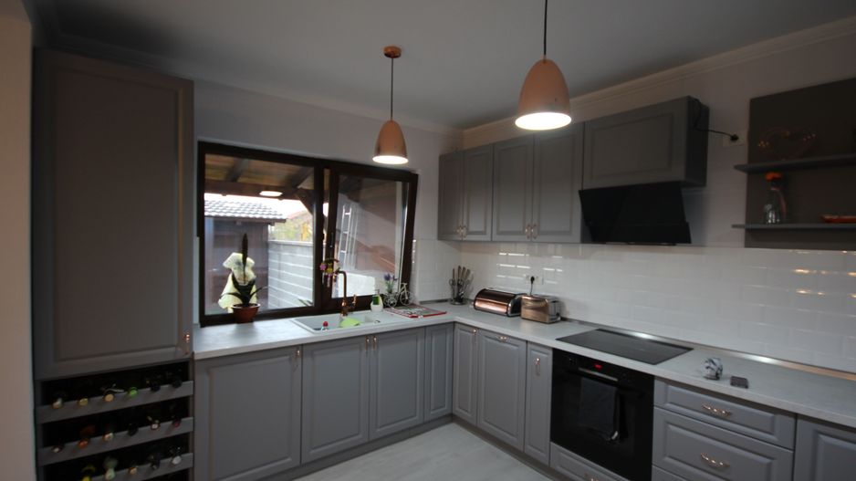 Modern si primitor - Poză 19