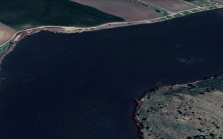 Balta pescuit, peisaj de vis,  padure-lac, investitie garantata - Poză 3