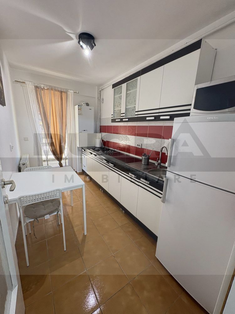 Apartament de 1 camere, 39mp, decomandat, zona FSEGA - Poză 2