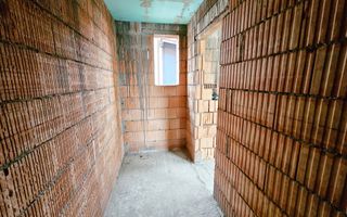 OFERTA! Casa la rosu, P+1, 300 mp teren, cu utilitati, Lancram - Poză 7