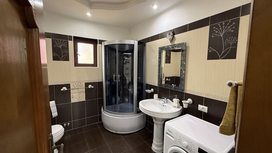 Casă de vânzare | Burdujeni | 417 mp construiți | Teren 1.200 mp - Poză 12