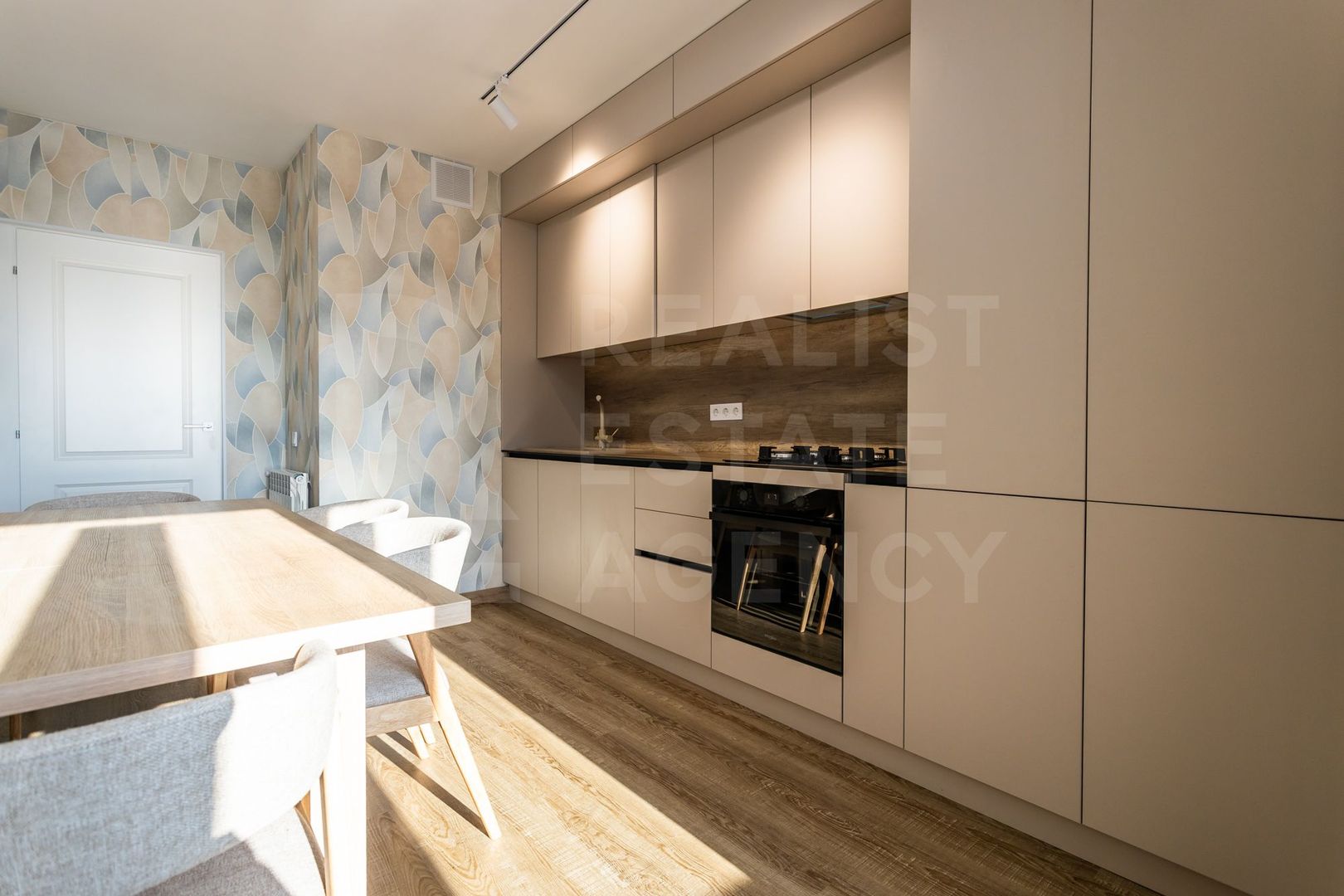 Vânzare, apartament, 2 camere, strada Vasile Lupu, Buiucani - Poză 3