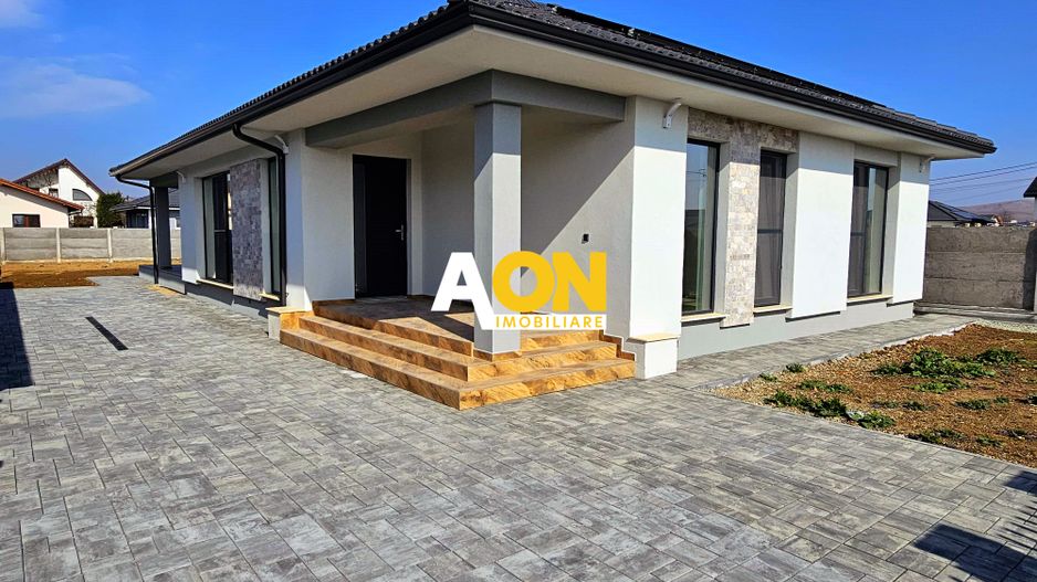 Casă 4 Camere, semifinisata, 116 mp utili, Teren 581 mp,  Micesti - Poză 1