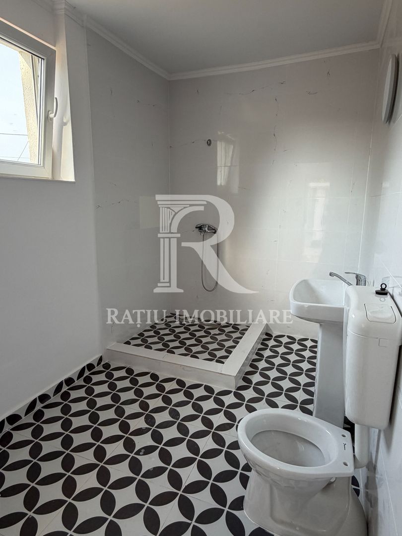 Casa 3 camere | Renovata Recent | Curte | Episcopia | Oradea - Poză 11