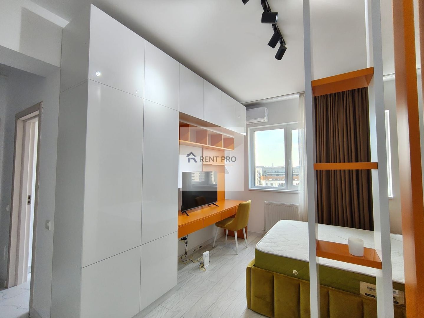 Studio Cu View Grozăvești Regie Residence Politehnica - Poză 2