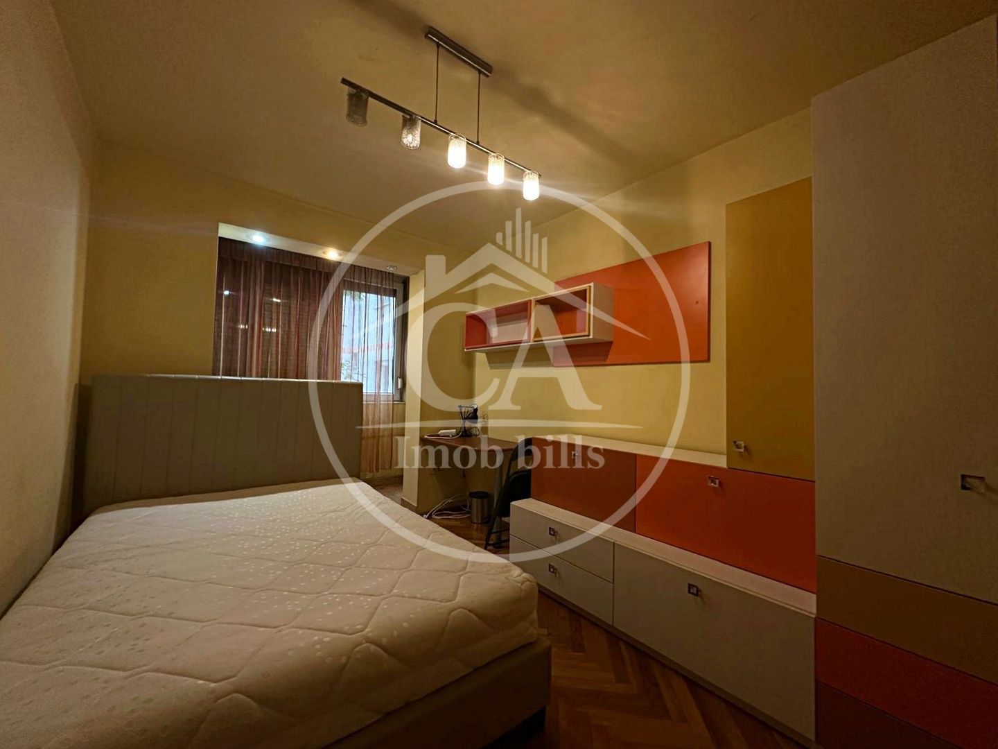 Apartament cu 3 camere de închiriat în zona Centrala, Oradea. - Poză 4