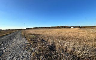 COMISION 0% | Teren Intravilan | Mosnita Veche | 775 mp | 26 mp Front - Poză 2