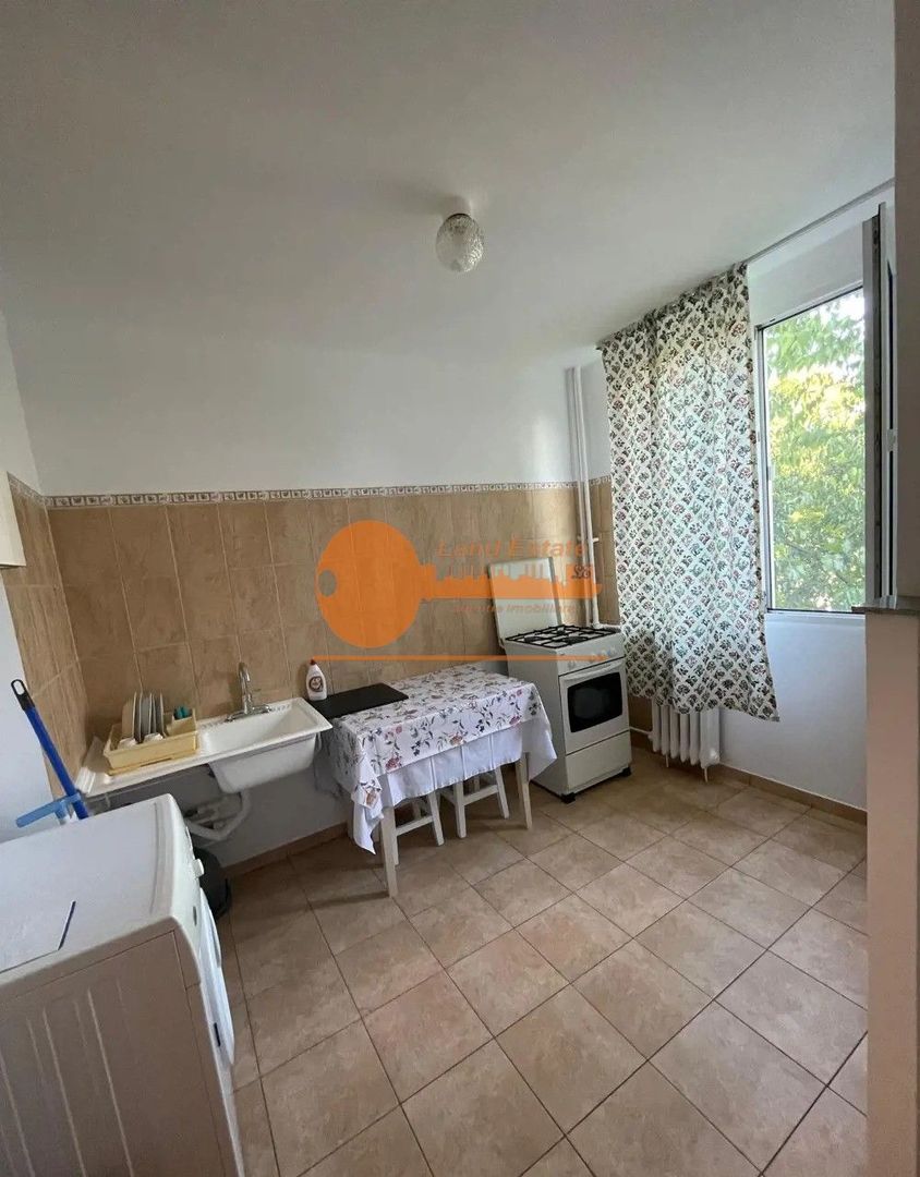 Apartament 2 camere, decomandat – Rahova–Teiuș - Poză 3