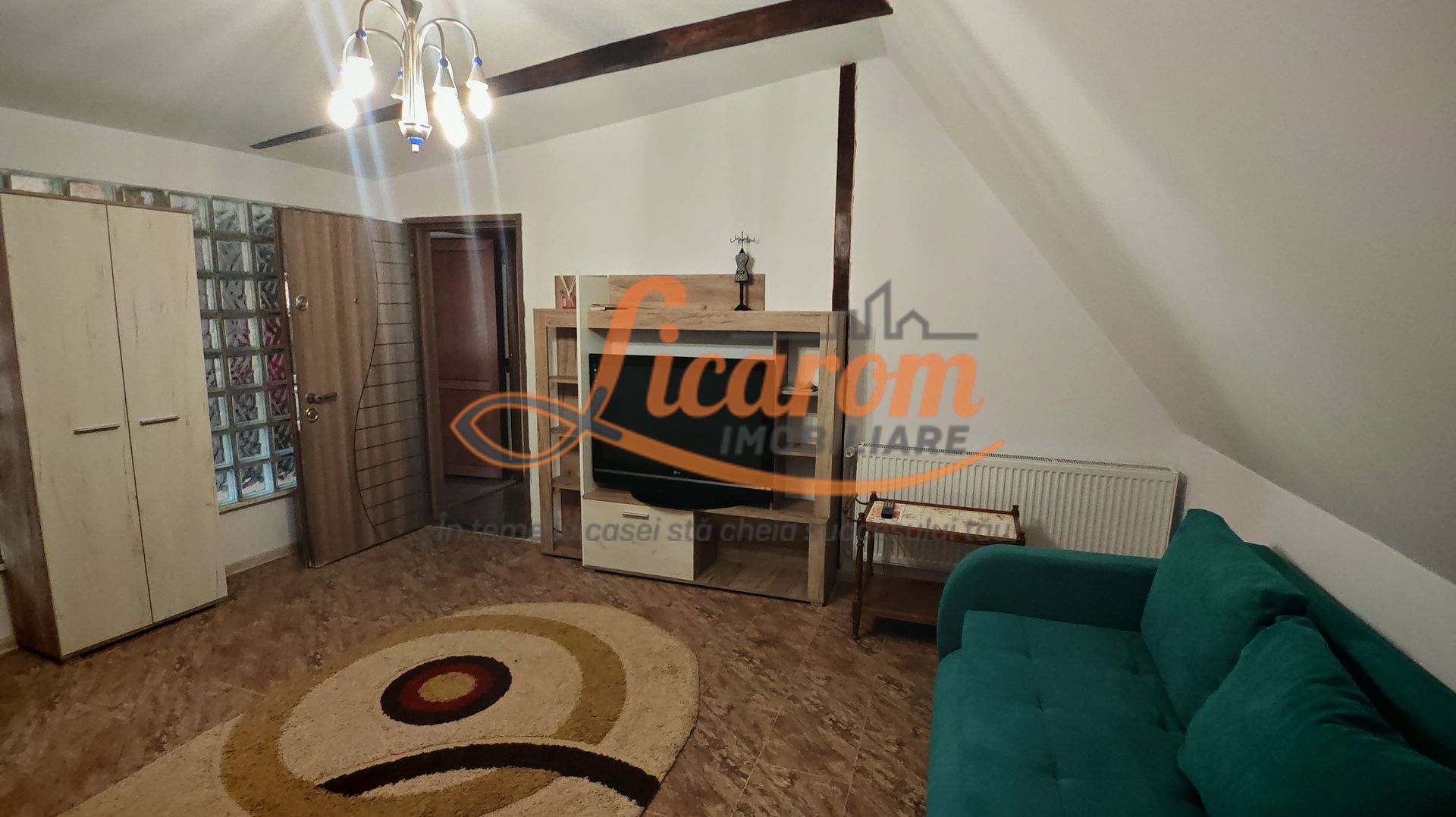 Vila 10 camere,pretabil compartimentare in 2 unitati separate,ASTRA. - Poză 22