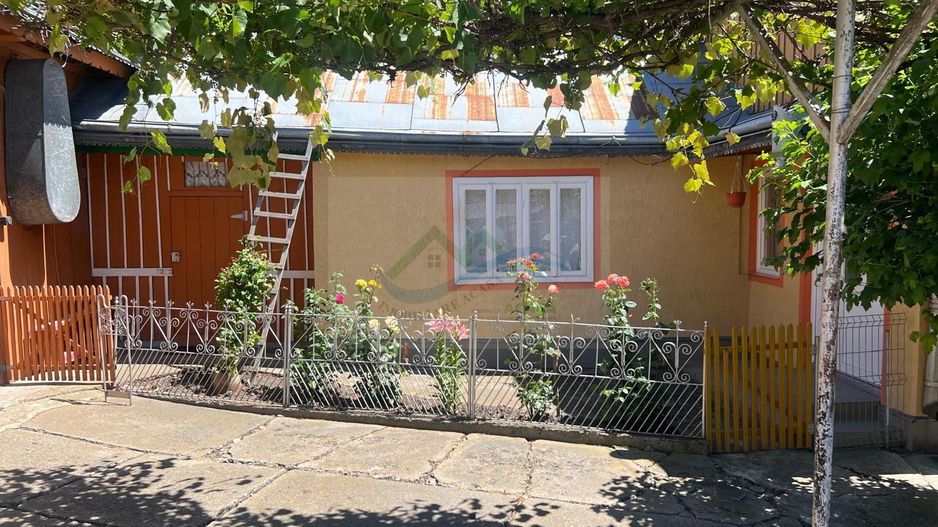 Casă de vânzare Zaharești/Suceava - Poză 2