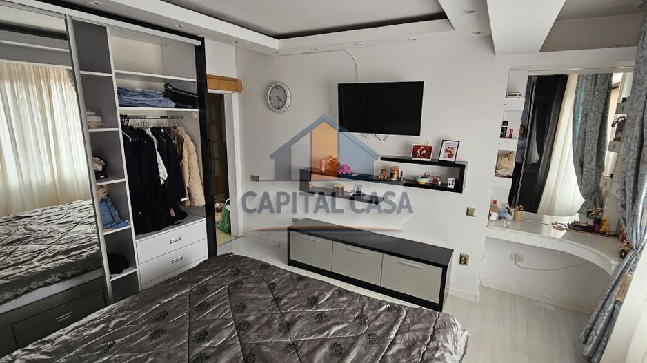 Apartament de Lux de vanzare, mobilat, utilat, Loc de parcare inclus - Poză 6