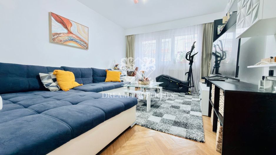 Apartament decomandat cu 2 camere, 2 balcoane, cartier Grigorescu - Poză 2