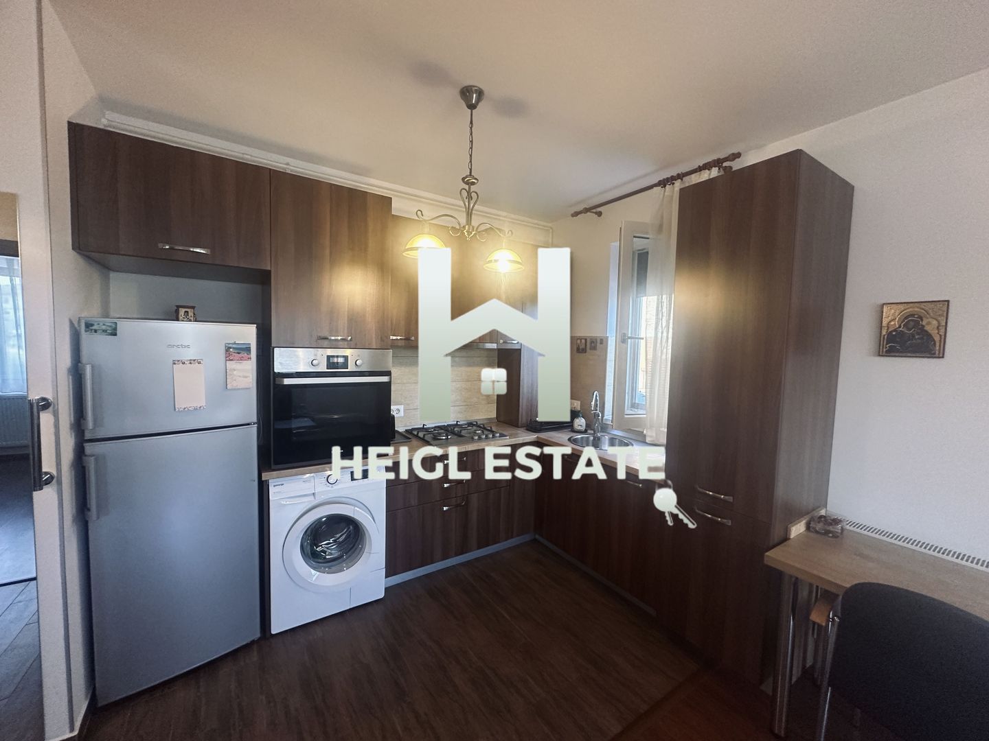 Apartament cu 2 camere in zona Eso - Poză 1